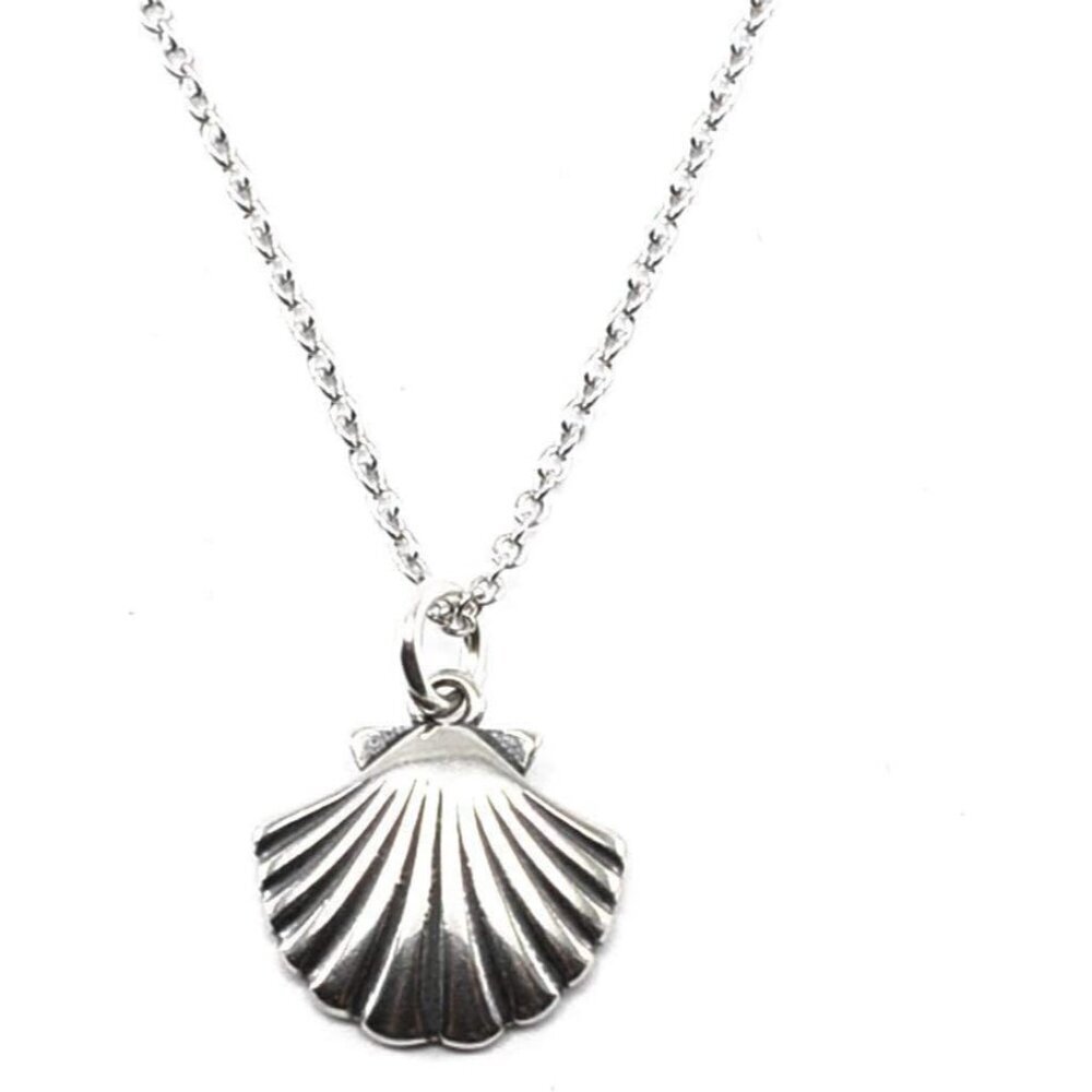 Handcrafted Sterling Silver Clam Shell Pendant Necklace - 18" for Everyday Style